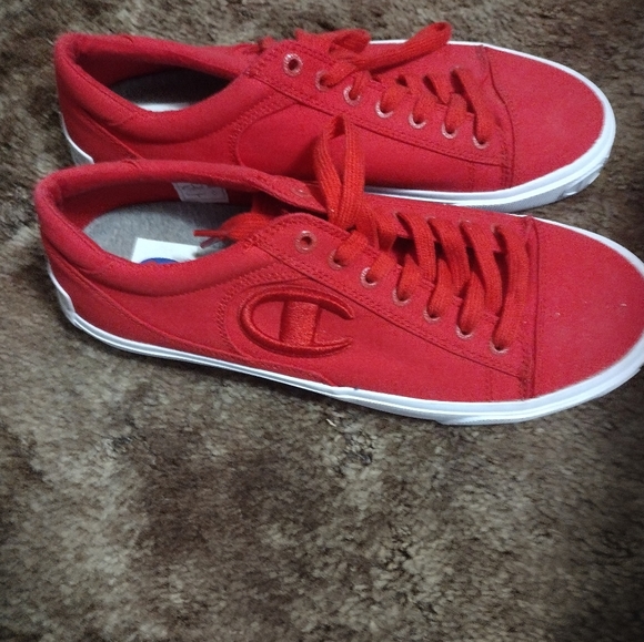 Champion Men Red Shoes size 11 - Picture 6 of 14
